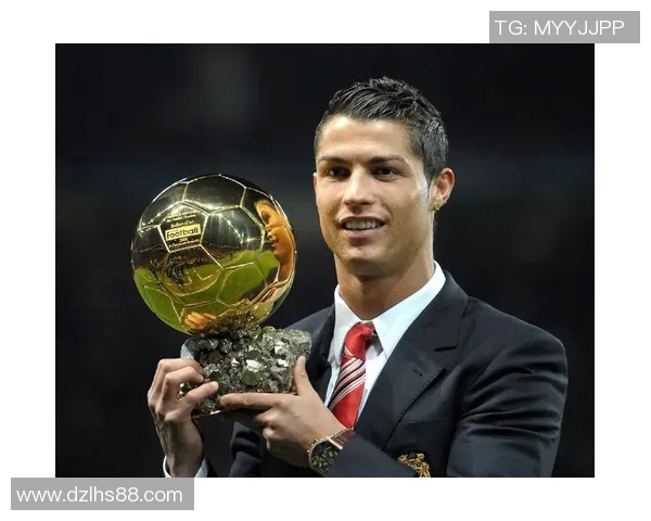 全球足球吸金王榜单揭秘：这些球星如何通过商业价值赚得盆满钵满